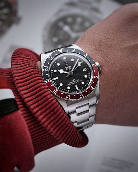 tudor black bay gmt thickness.